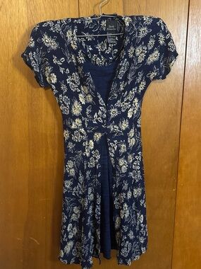 Vintage Brett Alixander Navy Blue Floral Rayon Dress Back Tie Size 5/6 Medium